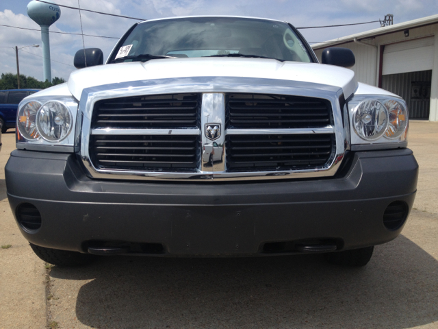 Dodge Dakota 5 Door Turbo Pickup Truck