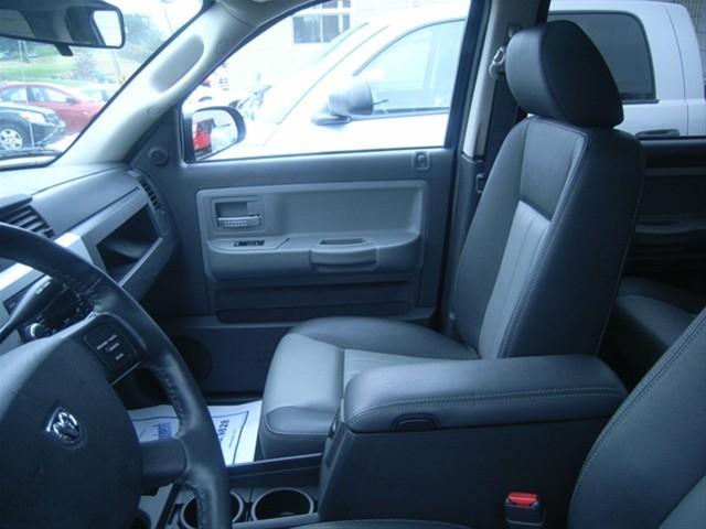 Dodge Dakota 2008 photo 2
