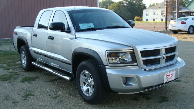 Dodge Dakota CE 1.8 Pickup Truck