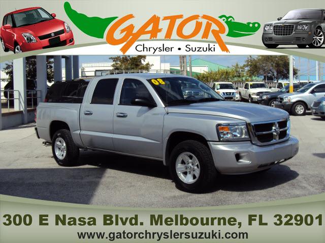 Dodge Dakota SLT Pickup