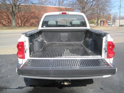 Dodge Dakota 2009 photo 2