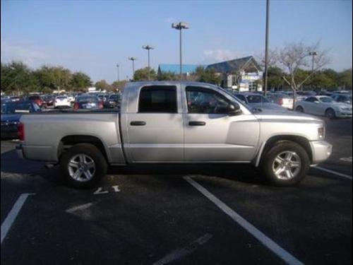 Dodge Dakota 2009 photo 2