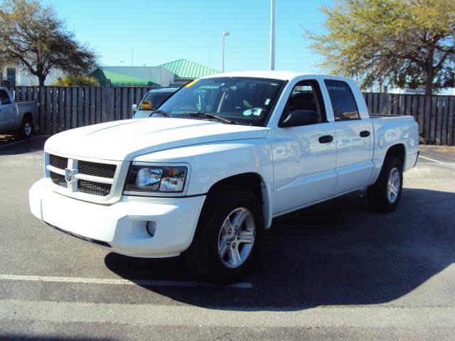 Dodge Dakota 2010 photo 1