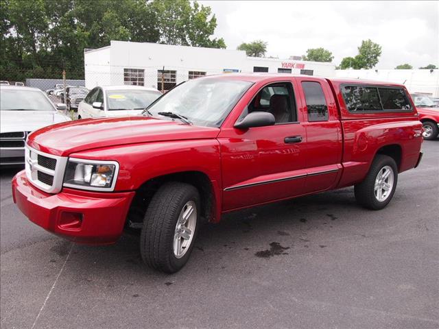 Dodge Dakota 2010 photo 2