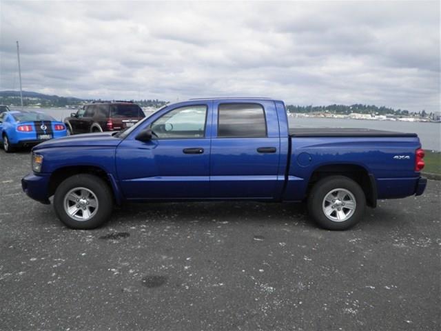 Dodge Dakota 2010 photo 1
