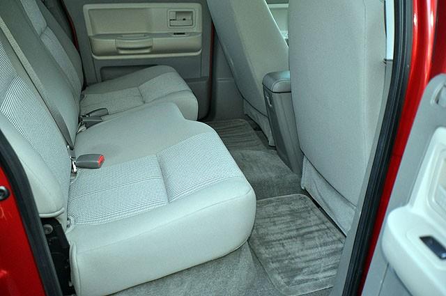 Dodge Dakota Base Especial Edition Pickup Truck