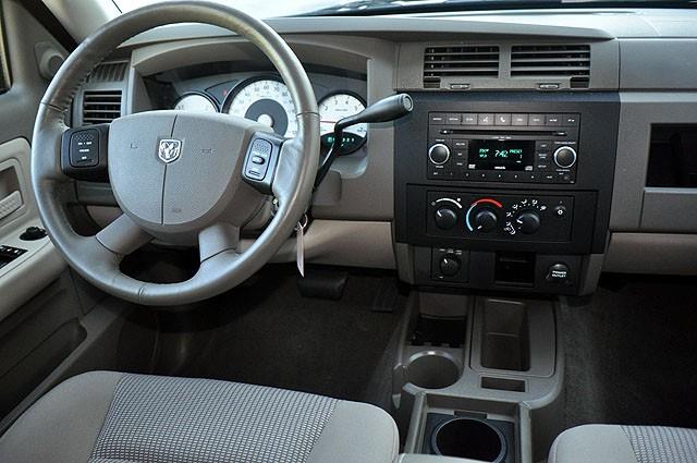 Dodge Dakota 2010 photo 13