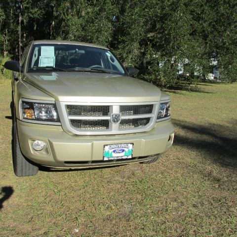 Dodge Dakota 2011 photo 1