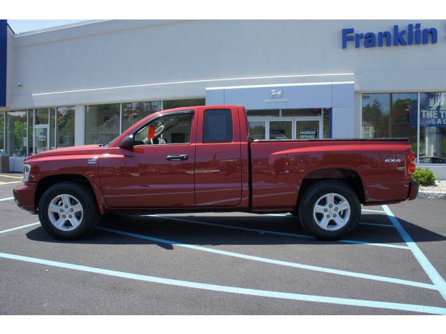 Dodge Dakota 2011 photo 4