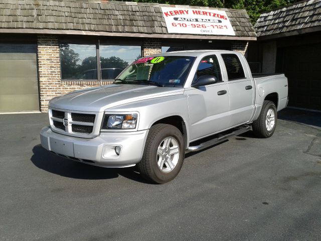Dodge Dakota 2011 photo 4