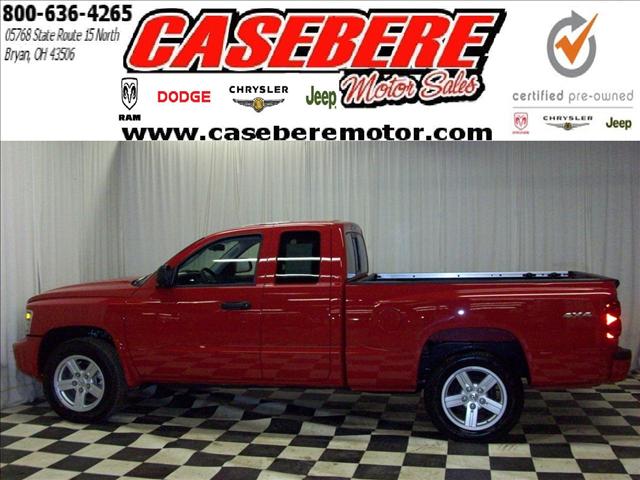 Dodge Dakota 2011 photo 1