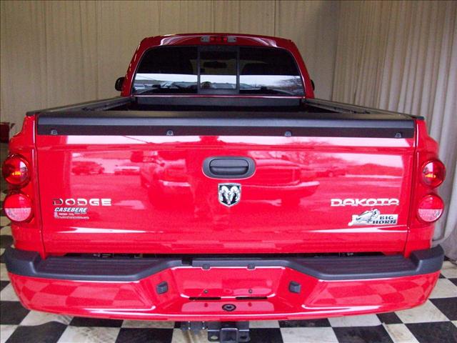 Dodge Dakota 2011 photo 5