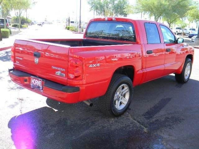 Dodge Dakota 2011 photo 1