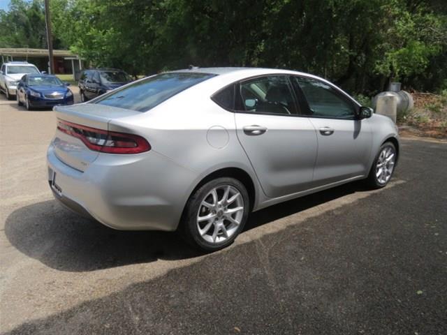 Dodge Dart 2013 photo 1