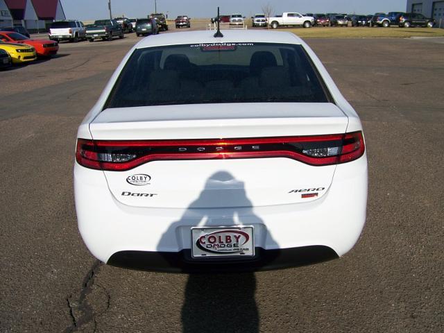 Dodge Dart 2013 photo 2