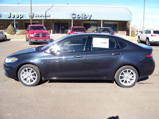 Dodge Dart 2013 photo 2