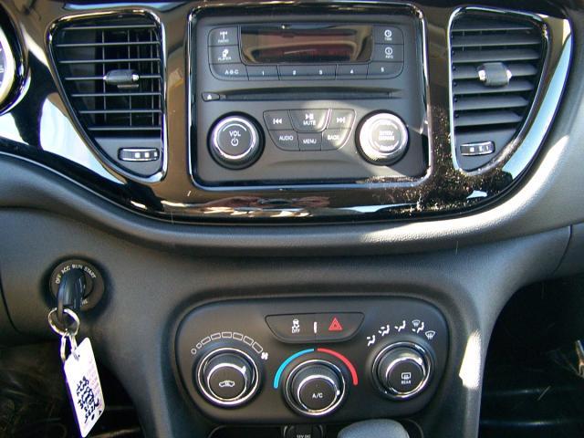 Dodge Dart 2013 photo 7