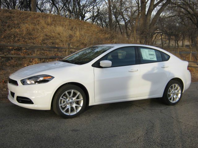 Dodge Dart 2014 photo 3
