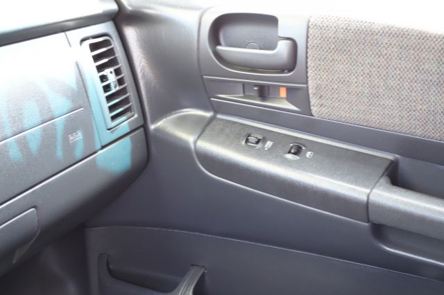 Dodge Durango 2001 photo 12