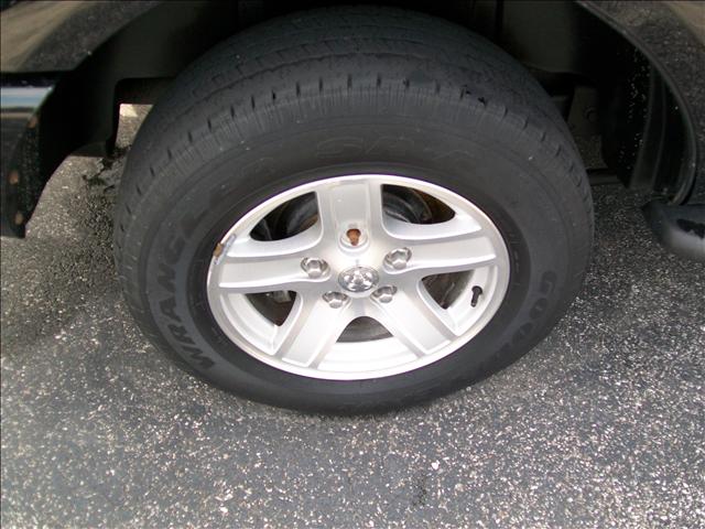 Dodge Durango 2004 photo 2