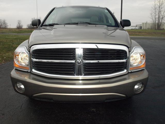 Dodge Durango 2004 photo 2