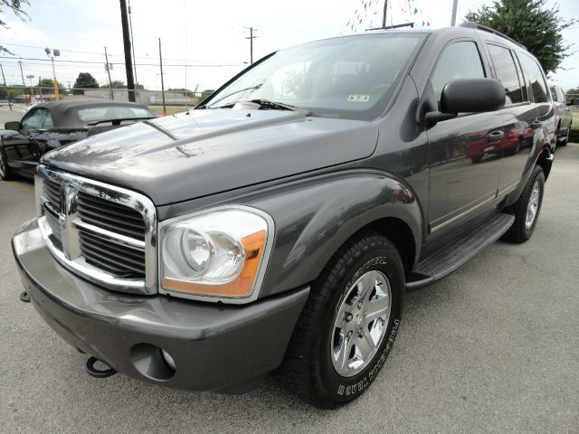 Dodge Durango 2004 photo 2