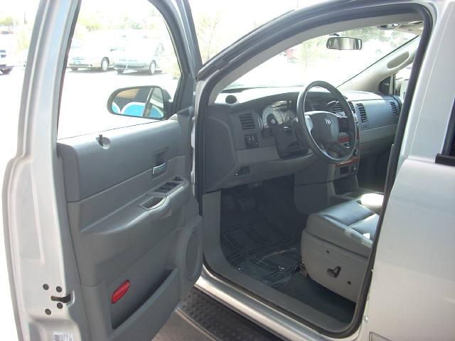 Dodge Durango 2004 photo 1