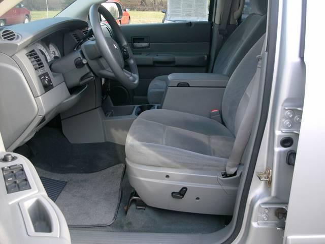 Dodge Durango 2004 photo 2