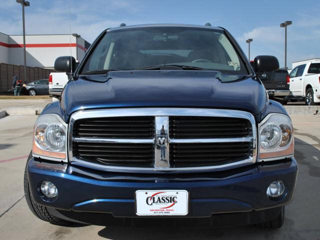 Dodge Durango 2004 photo 2