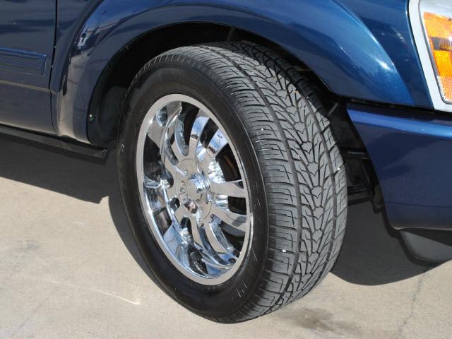 Dodge Durango 2004 photo 3