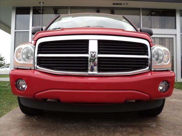 Dodge Durango 2004 photo 1