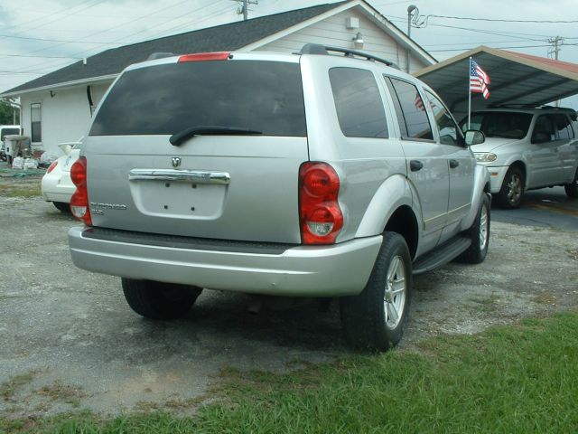 Dodge Durango Super SUV