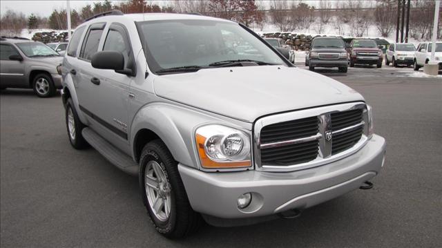 Dodge Durango 2004 photo 2