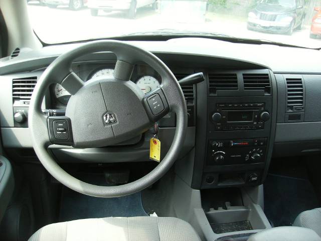 Dodge Durango 2004 photo 3