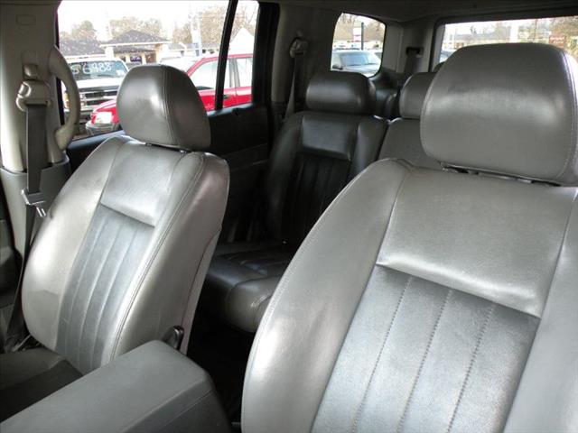 Dodge Durango 2005 photo 17