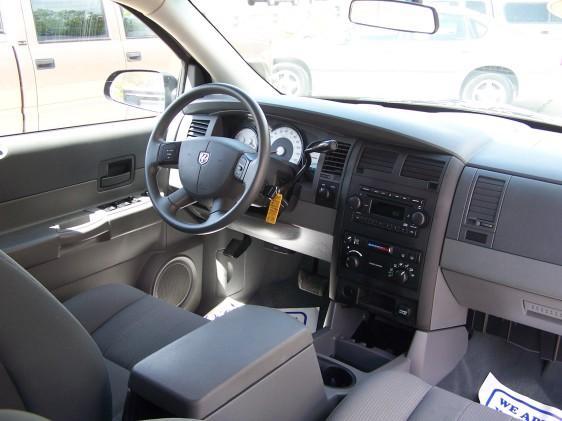 Dodge Durango 2005 photo 2