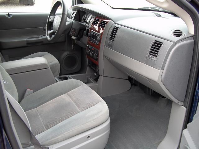 Dodge Durango 2005 photo 2