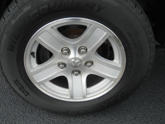 Dodge Durango 2005 photo 19