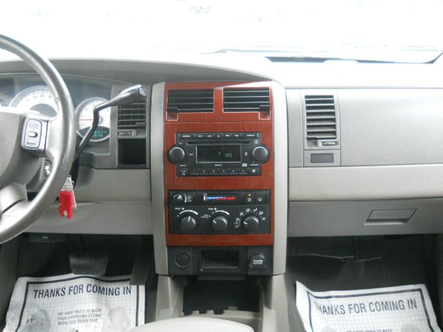 Dodge Durango 2005 photo 22