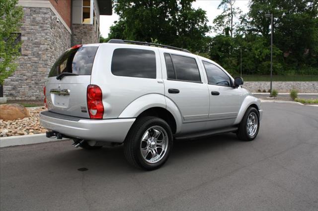 Dodge Durango 2005 photo 2
