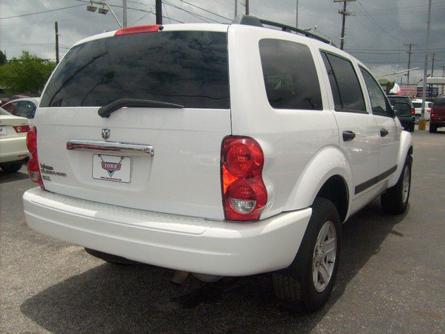 Dodge Durango 2006 photo 46