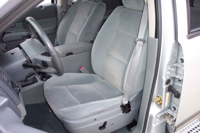 Dodge Durango 2006 photo 21