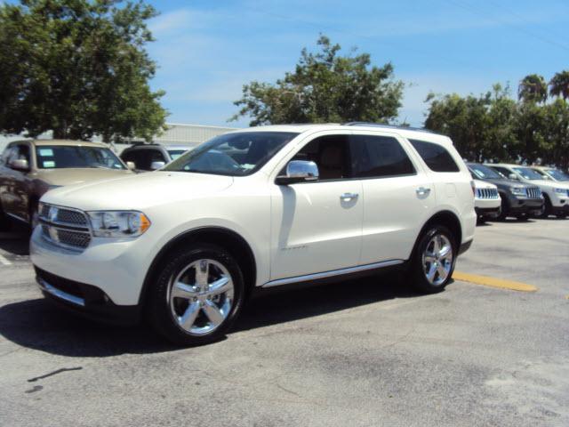 Dodge Durango 2011 photo 1