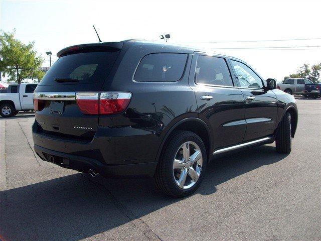 Dodge Durango 2012 photo 2