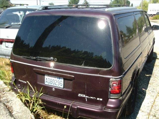 Dodge Grand Caravan 1994 photo 2