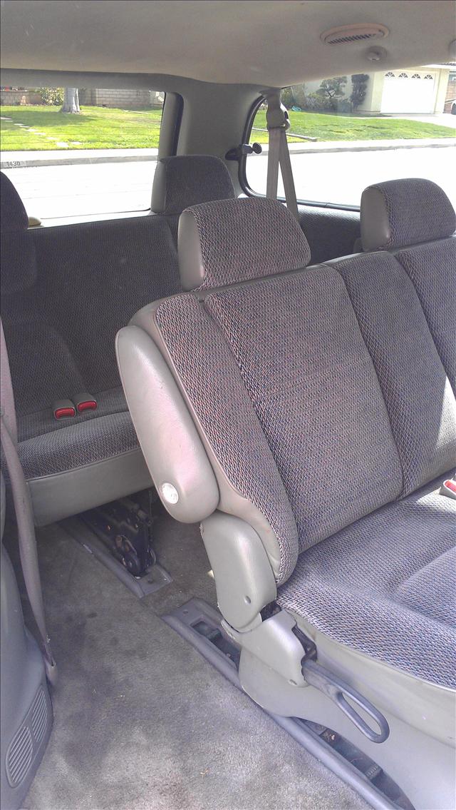 Dodge Grand Caravan 1996 photo 4