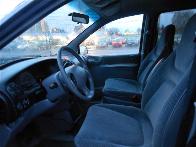 Dodge Grand Caravan 1996 photo 1