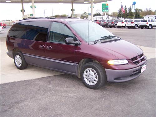 Dodge Grand Caravan 1998 photo 2