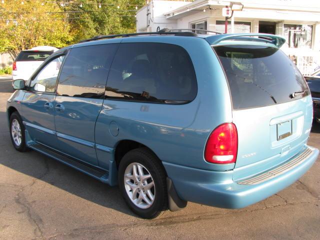Dodge Grand Caravan 1999 photo 4