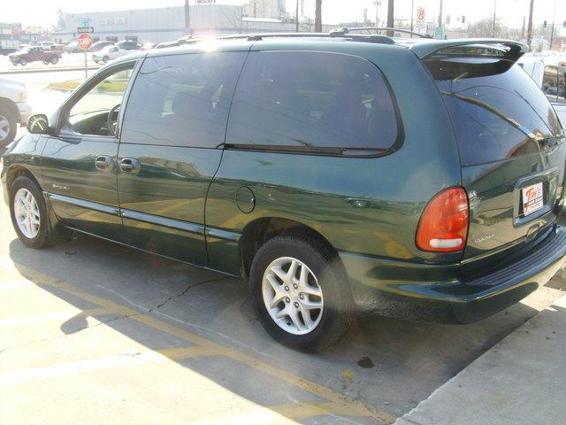 Dodge Grand Caravan 1999 photo 3